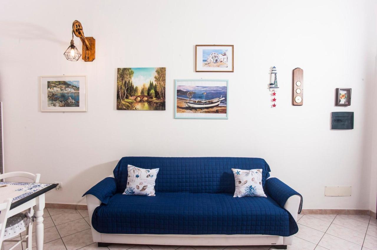Casa Vacanze Luna พูลา ภายนอก รูปภาพ