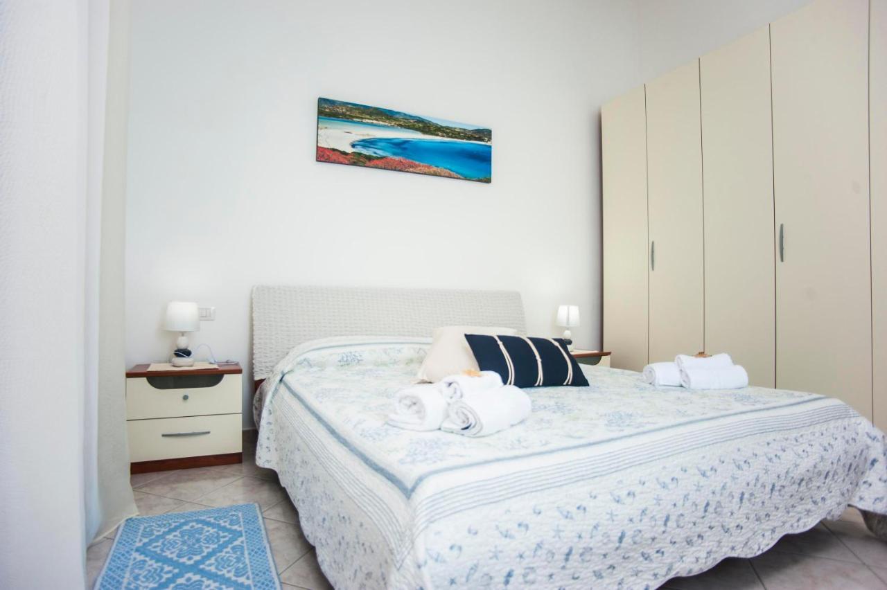 Casa Vacanze Luna พูลา ภายนอก รูปภาพ