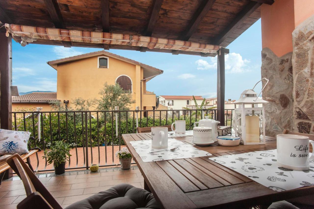 Casa Vacanze Luna พูลา ภายนอก รูปภาพ