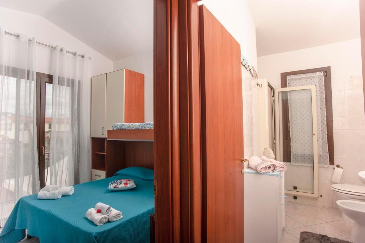 Casa Vacanze Luna พูลา ภายนอก รูปภาพ