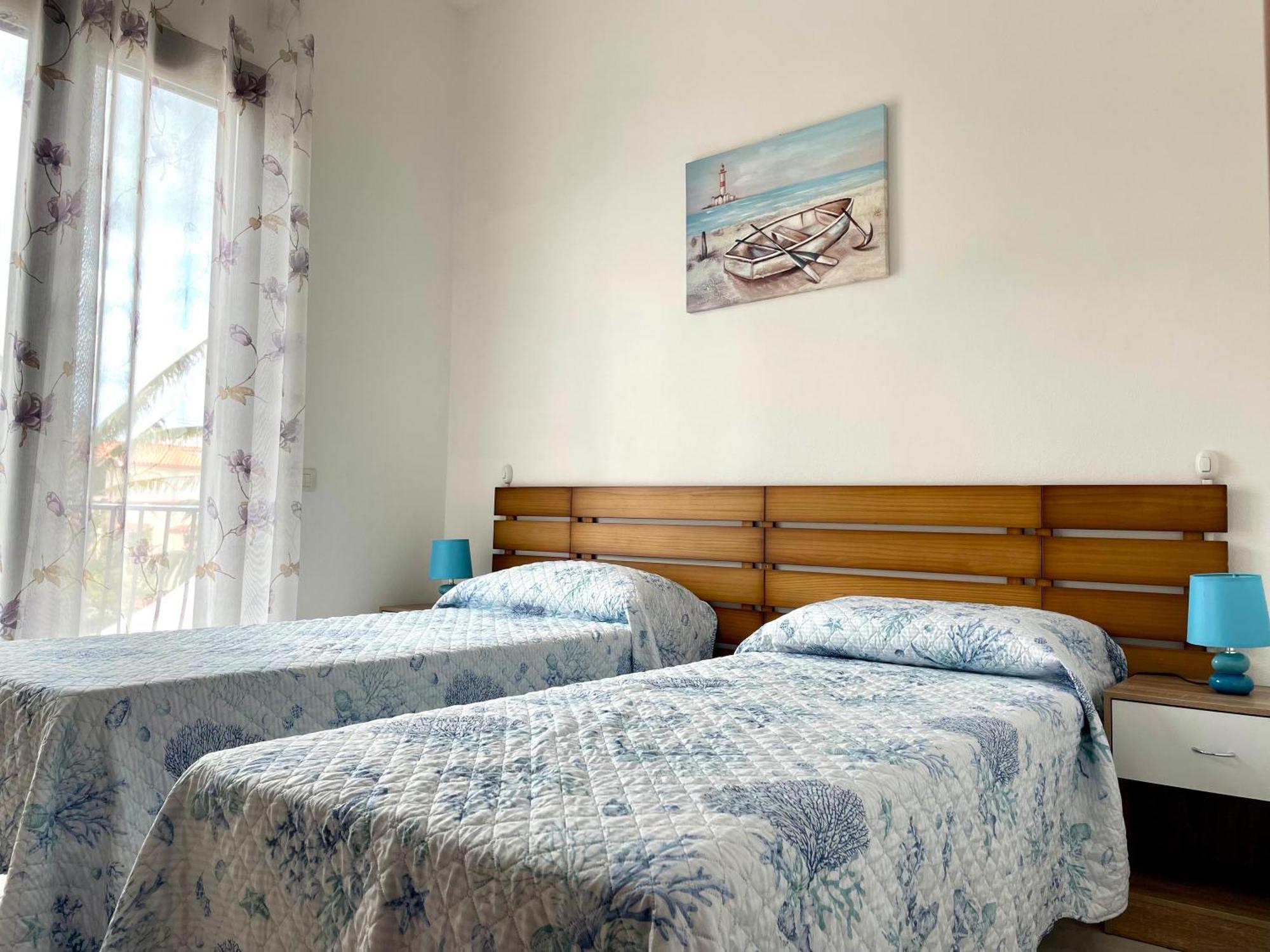 Casa Vacanze Luna พูลา ภายนอก รูปภาพ